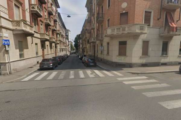 Foto VIA PINELLI AMPIO E GRAZIOSO BILOCALE RISTRUTTURATO A NUOVO
