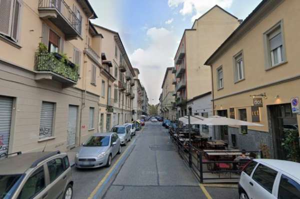 Foto VIA SANT OTTAVIO DECOROSO E LUMINOSO MONOLOCALE