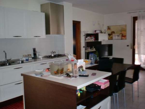 Foto VICENZA MINIAPPARTAMENTO ARREDATO ZONA SCUOLE