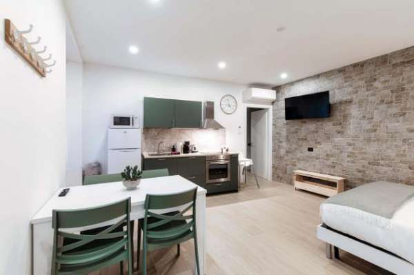 Foto VICTORIA STUDIO 1 - Monolocale a due passi dalla citt  murata di Como