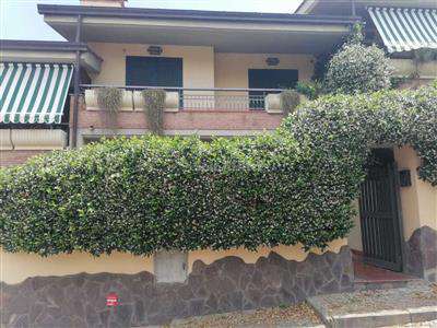 Foto Villa - A schiera a Grottaferrata