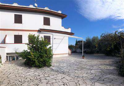 Foto Villa - Bifamiliare a Centro Storico, San Felice Circeo