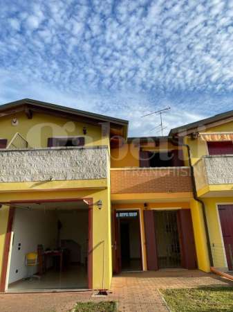 Foto Villa a schiera in affitto a Arqua' Polesine