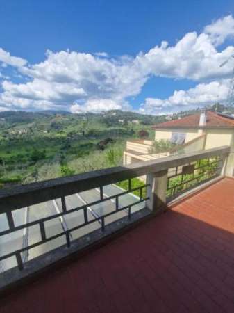 Foto Villa a schiera in affitto a Firenze - 6 locali 180mq