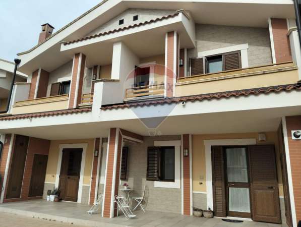 Foto Villa a schiera in affitto a Manfredonia