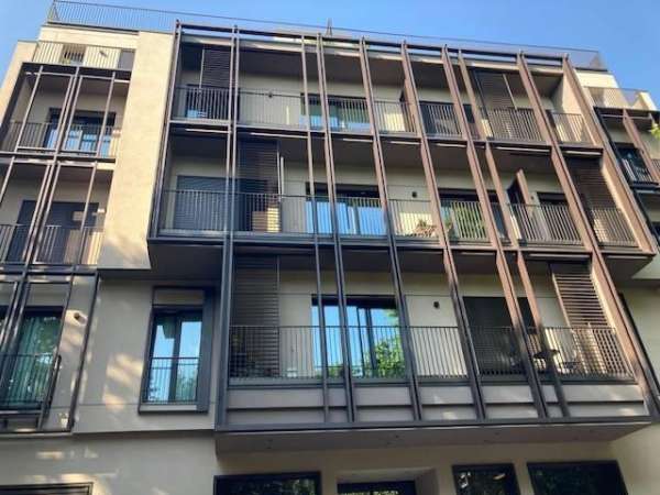 Foto Villa a schiera in affitto a Milano