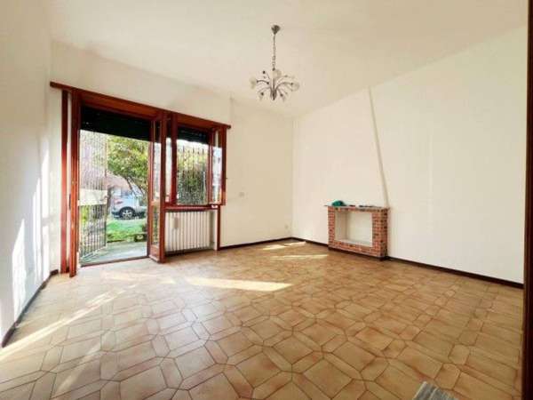 Foto Villa a schiera in affitto a Milano