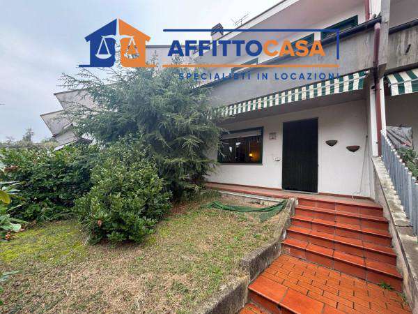 Foto Villa a schiera in affitto a Pocapaglia