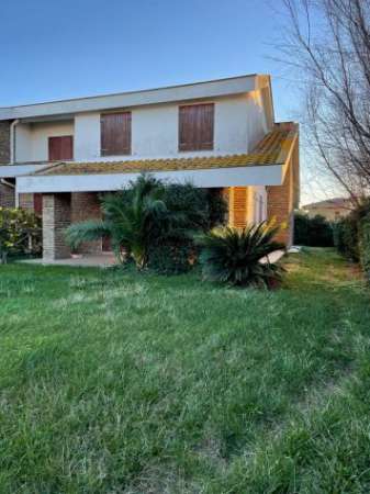 Foto VILLA BIFAMILIARE