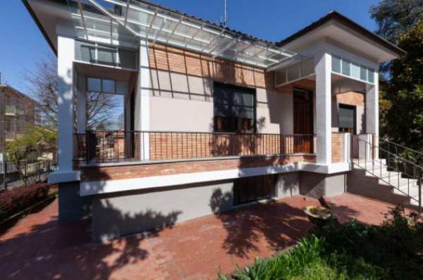 Foto Villa di 130 m con 4 locali in affitto a Castiglione Torinese