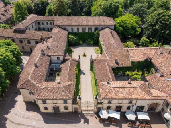 Foto Villa di 240 m con pi di 5 locali in affitto a Inzago