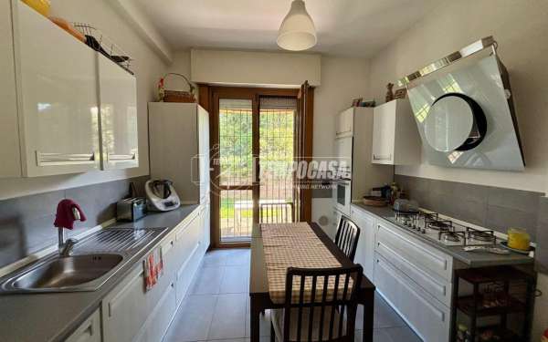 Foto Villa in affitto a Arese
