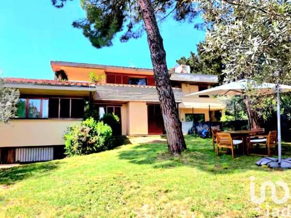 Foto Villa in affitto a Firenze