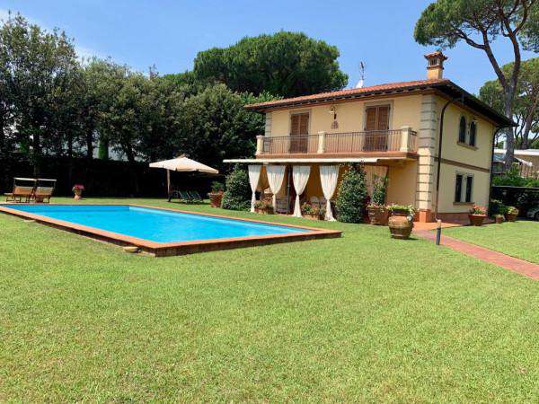 Foto Villa in affitto a Forte Dei Marmi