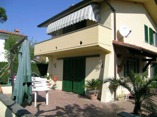 Foto Villa in affitto a Forte Dei Marmi