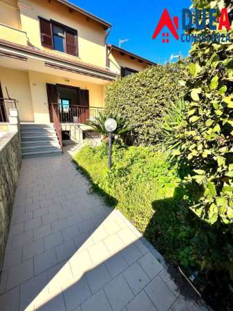 Foto Villa in Affitto a Giugliano in Campania Via San Nullo