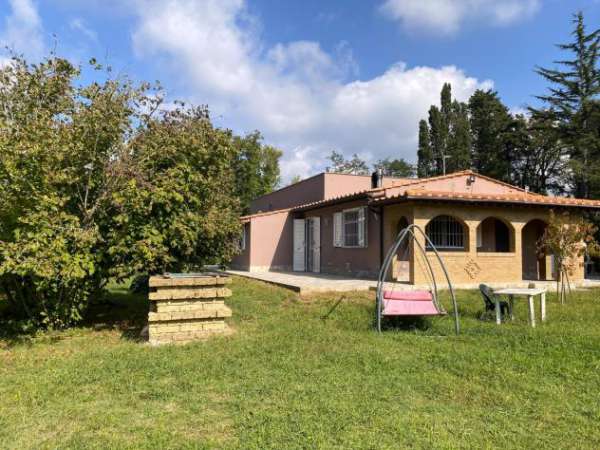 Foto Villa in affitto a Livorno 130 mq  Rif: 1190368