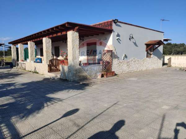 Foto Villa in affitto a Manfredonia
