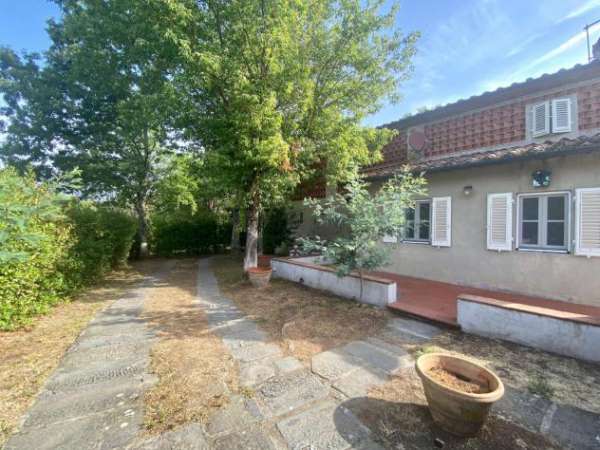 Foto Villa in affitto a Monte San Quirico - Lucca 195 mq  Rif: 1055666