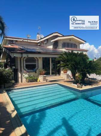 Foto Villa in affitto a Nettuno