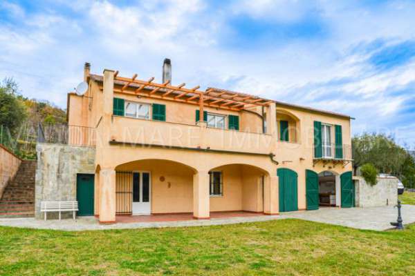 Foto Villa in affitto a Orco Feglino