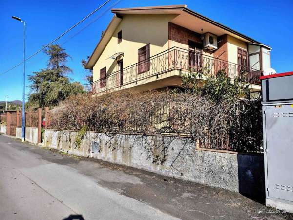 Foto Villa in affitto a Pedara