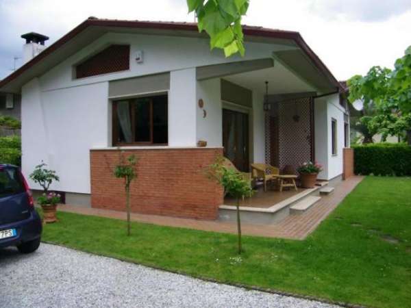 Foto Villa in affitto a Poveromo - Massa 110 mq  Rif: 786488