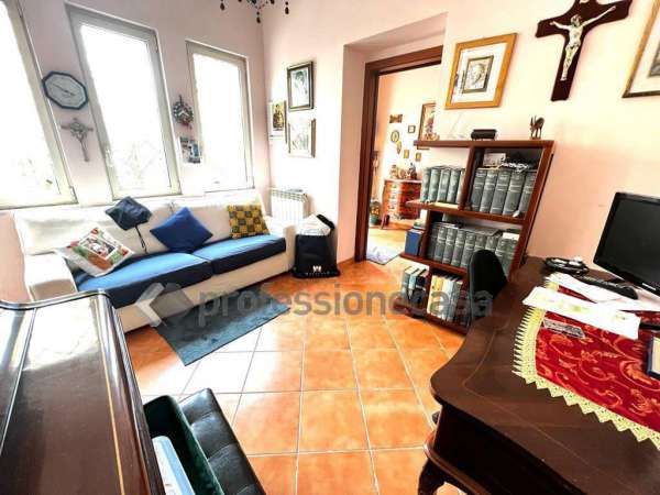 Foto Villa in affitto a Pozzuoli