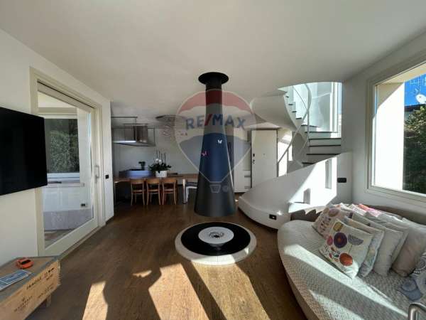 Foto Villa in affitto a San Felice Del Benaco