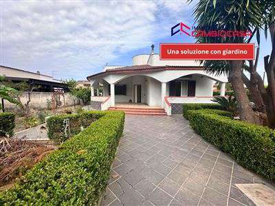 Foto Villa in affitto a Taranto taranto