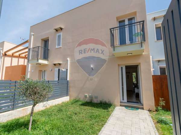 Foto Villa in affitto a Terrasini