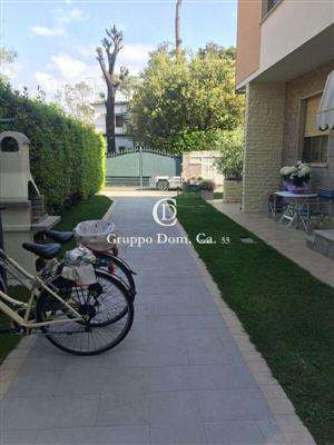 Foto Villa in buono stato di 160 mq. a Vittoria Apuana