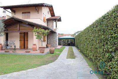 Foto Villa in buono stato di 200 mq.