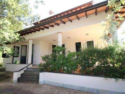 Foto Villa in buono stato di 300 mq.