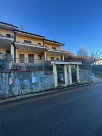 Foto Villa in Traversa Prima San Nicola