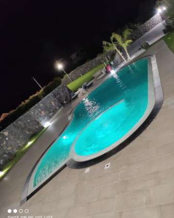 Foto Villa per feste o giornate in piscina