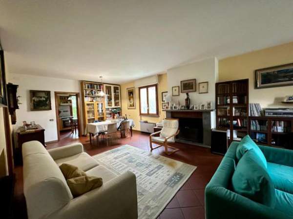 Foto Villetta bifamiliare in affitto a San Marco - Lucca 230 mq  Rif: 1008946