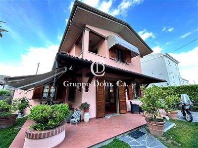 Foto Villetta bifamiliare in buono stato di 120 mq.