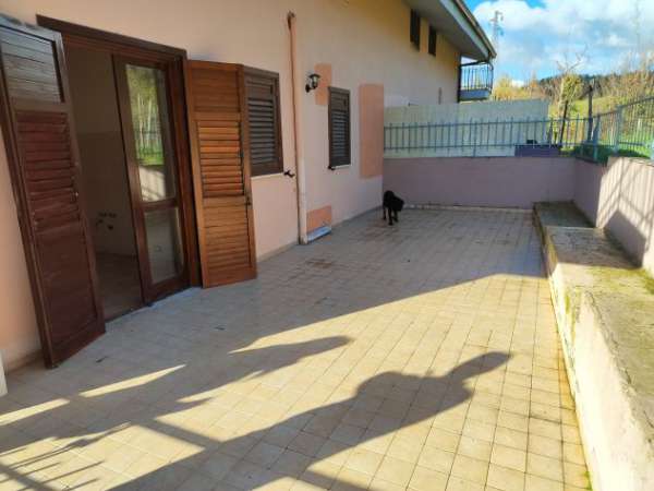 Foto Villetta con Giardino San potito Ultra