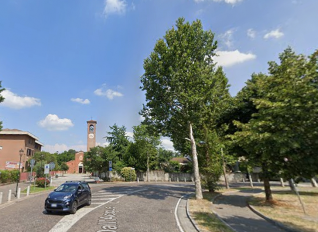 Foto Villetta su due livelli con giardino privato a Cologno Monzese