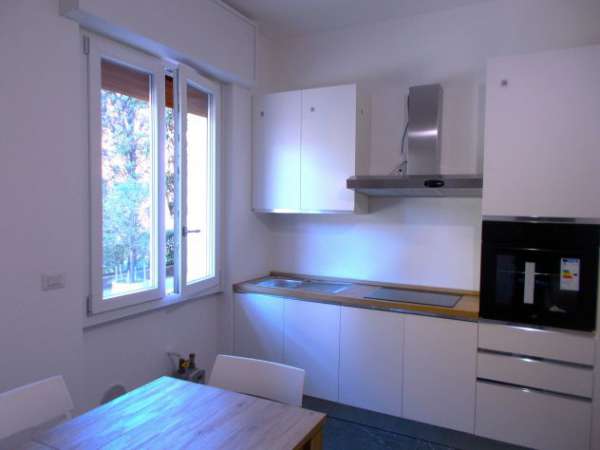 Foto VIMERCATE 3 LOCALI pi� servizi Arredato