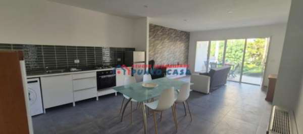 Foto ZONA FUNIVIA � Appartamento in villa arredato a nuovo, 1p. s/a � 80mq ca. + terrazzino - 3 vani + acc. Ristrutturato, ottimo contesto. Euro 700 CL GI