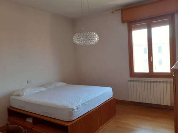 Foto Zona Osp.Maggiore 1SINGOLA TUTTO COMPRESO 700 euro