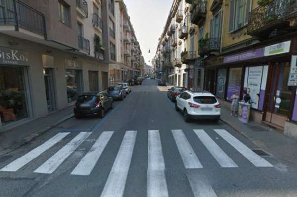 Foto ZONA SAN SECONDO AMPIO MONOLOCALE RISTRUTTURATO